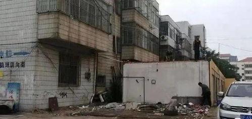 爆料龙口违建案件最新情况,多栋违建被依法拆除，调查深入进行中