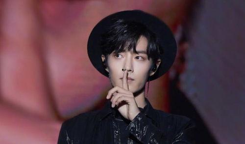 肖战私下爆料视频合集下载,揭秘明星真实一面