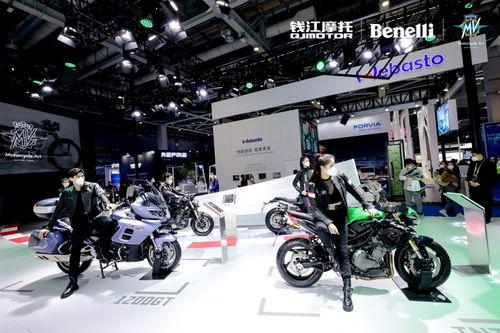 钱江摩托车爆料视频最新,惊艳性能与时尚设计一网打尽