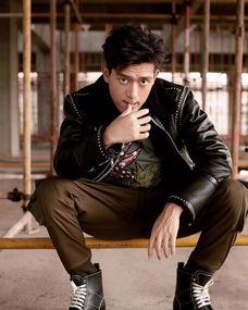 小娱乐爱爆料的男明星,揭秘娱乐圈当红男星背后的故事