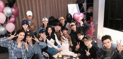 跪族男孩最新爆料,揭开娱乐圈惊人内幕