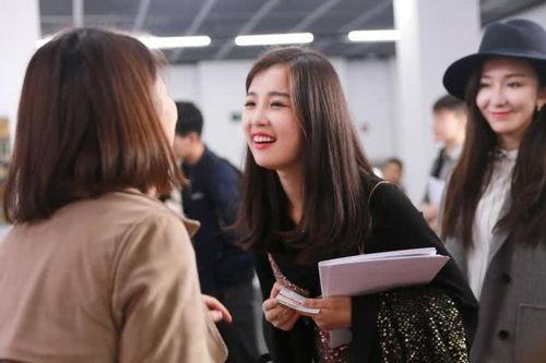 虞书欣蔡徐坤娱乐爆料,揭秘明星幕后故事