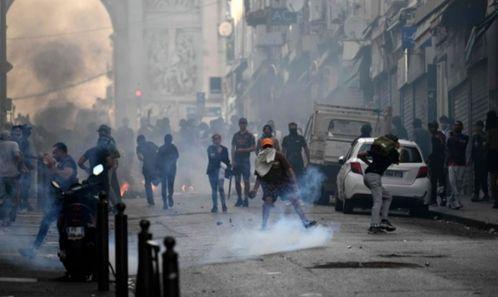 爆料老刘在法国打仗视频,老刘在法国战场的英勇瞬间