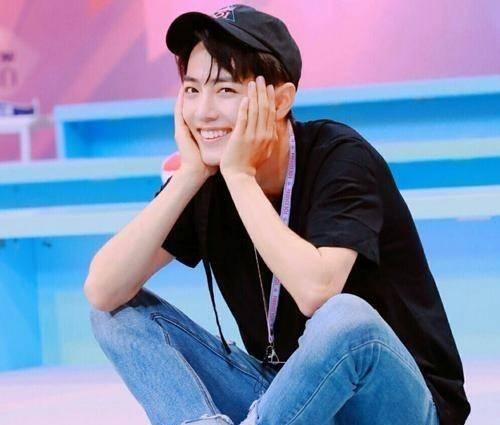 肖战黄景瑜最新爆料,揭秘幕后故事与精彩瞬间