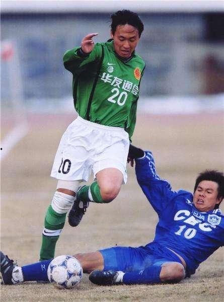 球员喝醉酒爆料视频播放,一场意外的足球圈风波