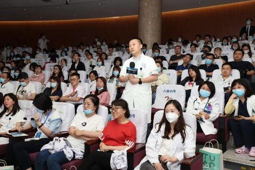 三点在线观看,三点在线观看的奇妙之旅