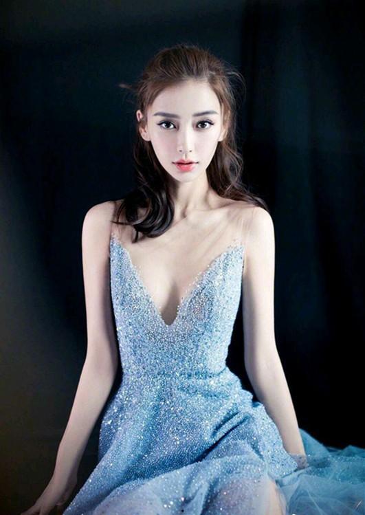 女明星爆料娱乐圈恋爱文,女明星爆料背后的真相