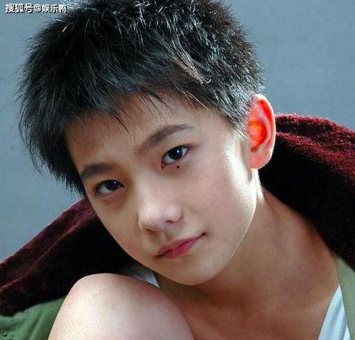 爆料杨洋最新动态图片,风采依旧，魅力不减