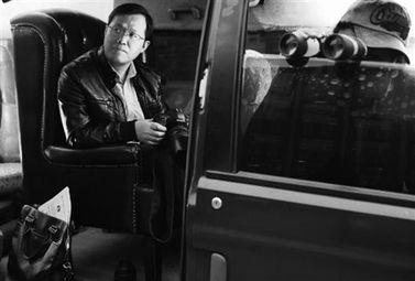 卓伟最新爆料周五见鬼,揭秘娱乐圈惊悚事件