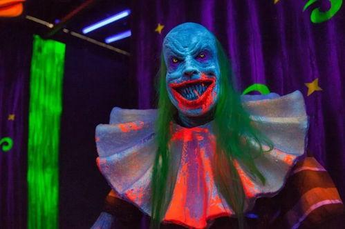 万圣节斗篷爆料视频,揭秘幕后爆料视频背后的惊悚故事