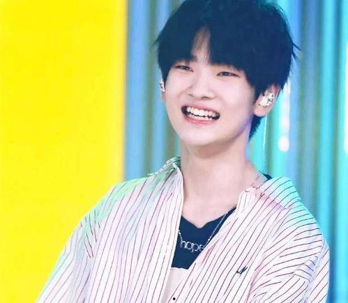 神秘人爆料娱乐圈百度云,娱乐圈百度云背后的秘密大曝光