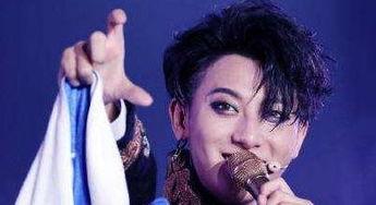 黄子韬秃顶爆料视频,揭秘明星背后的健康困扰