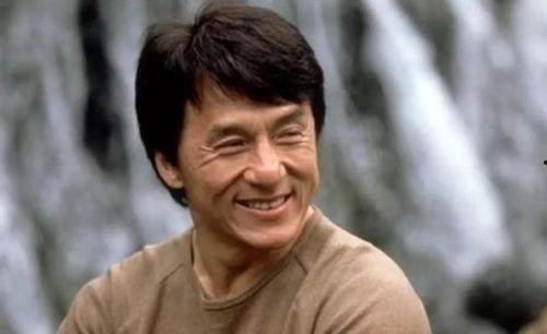 成龙爆料星爷出题视频,揭秘电影界传奇背后的趣味瞬间