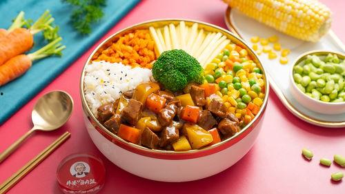 外婆家的卤肉饭爆料视频,独家爆料，揭秘家常美味背后的秘密